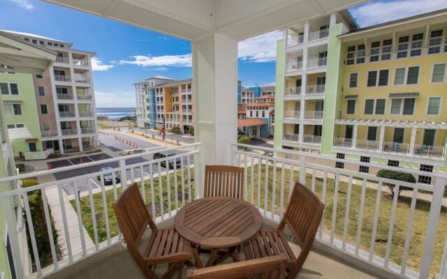 B202 OceanView by RedAwning