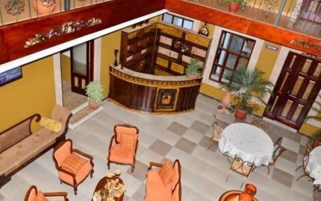 Hotel Campanario