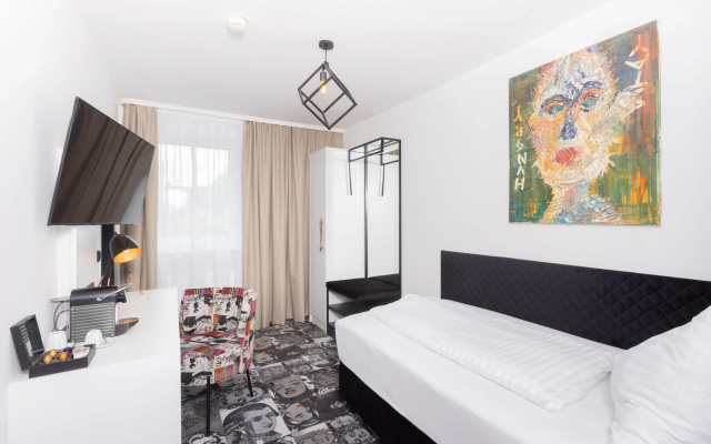 Snooze Hotel