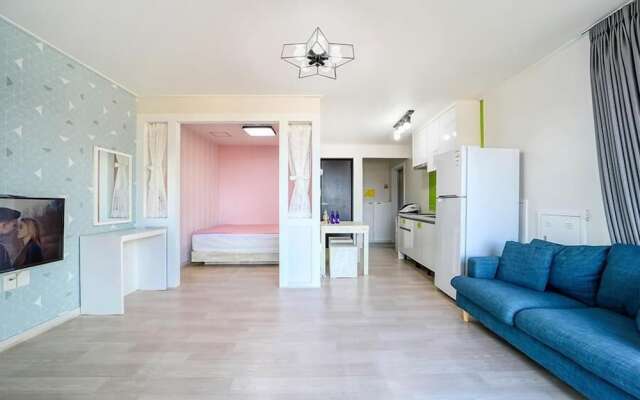 Gyeongju Hyu Plus Pension