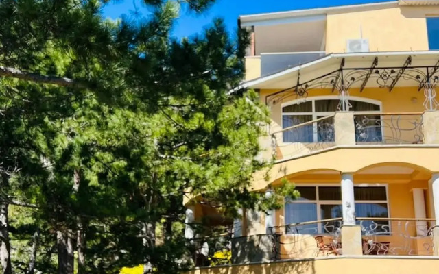 Villa Maria