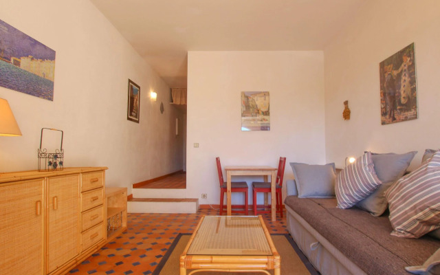 Attractive Holiday Home With Garden
