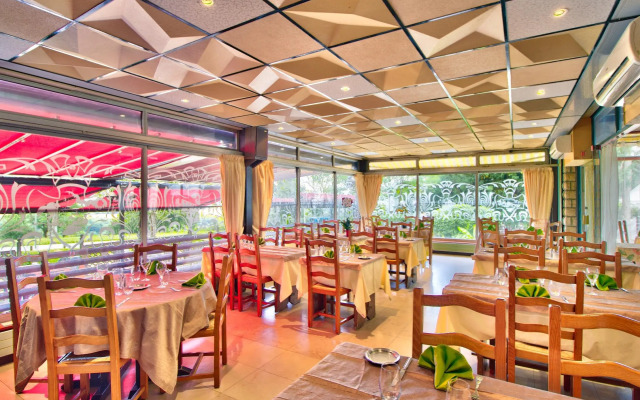 Logis Chalet du Mont Roland