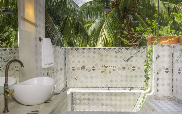 Hotel Playa Manglares Isla Barú