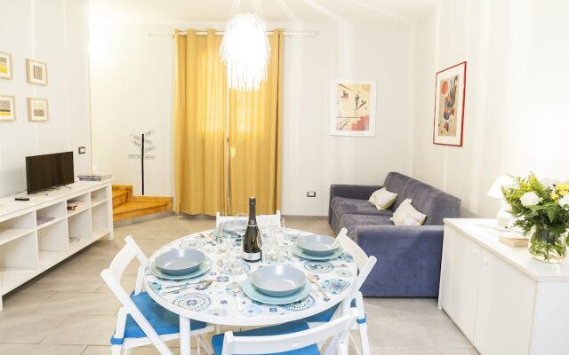 Rome As You Feel - Viminale Apartment