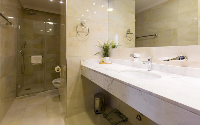 Xenon Hotel & SPA