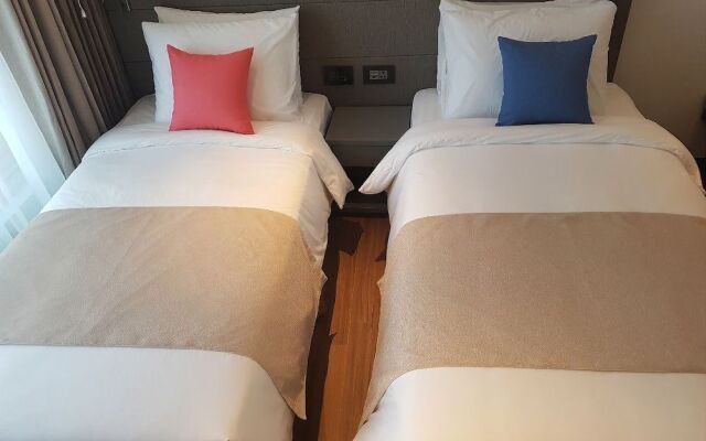 Airsky Hotel