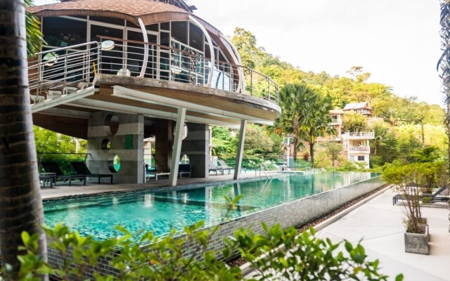 Et618 - Convenient Apartment in Patong Pool and gym With Shuttle to Beach