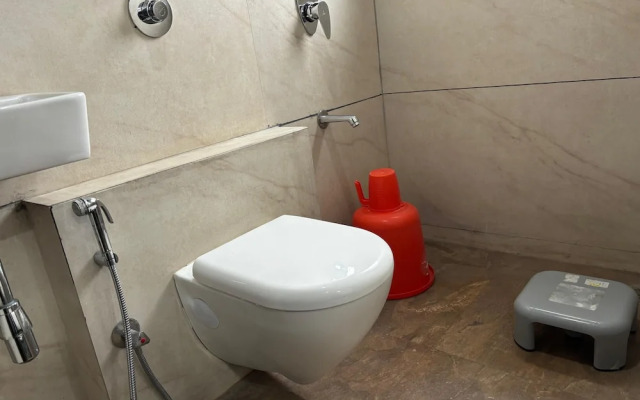 Sunny Executive Satara