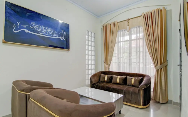OYO 94758 Kamila House