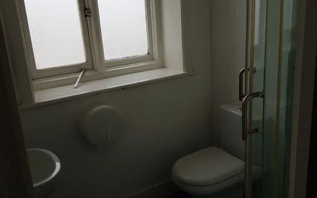 Smart Sea View Brighton Hostel