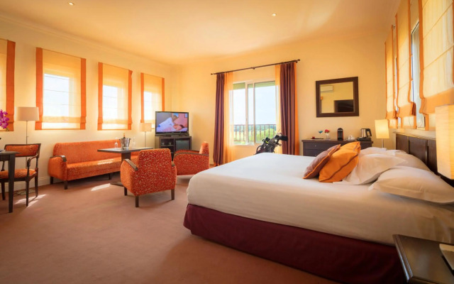 Le Palmyra Golf Hotel