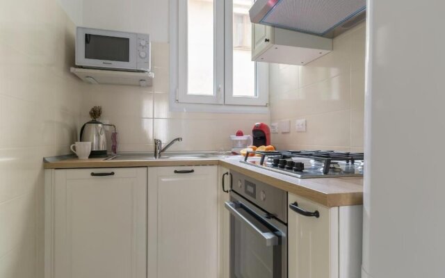 HouSmart Vicolo Bolognetti