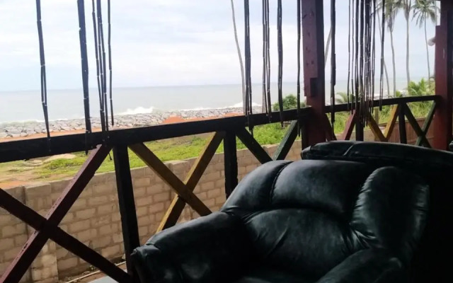 Akomapa Village