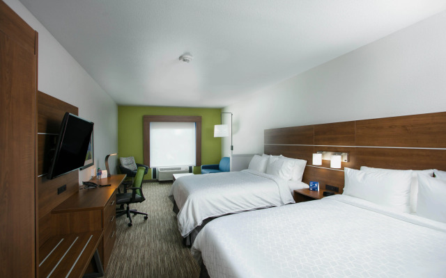 Holiday Inn Express & Suites Oakhurst - Yosemite Park Area by IHG