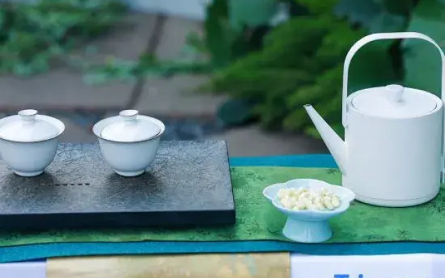 Cosy City Hotel (Chengdu South Railway Station Sichuan University Wangjiang Campus）