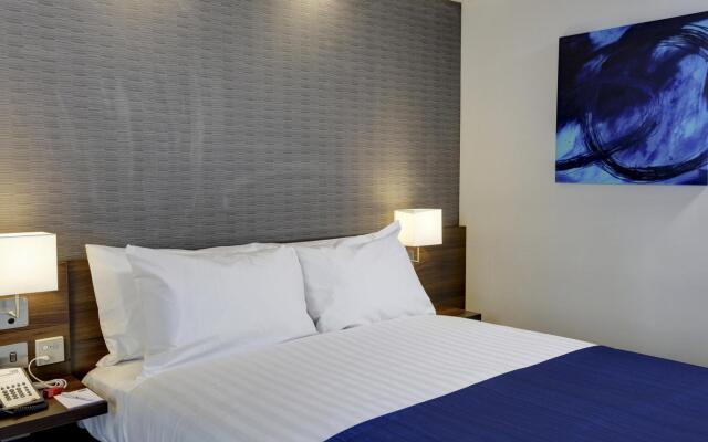 Holiday Inn Express London - ExCeL, an IHG Hotel