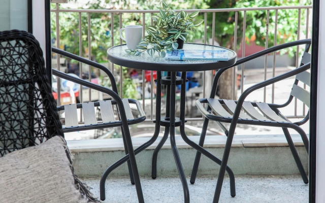 Fashionable Apt in Ano Kipseli w Balcony