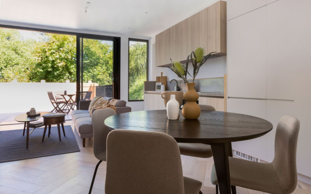 The 249 Apartments by Urban Rest