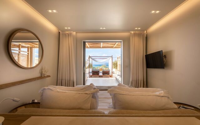 Avgoustos Suites - Adults only