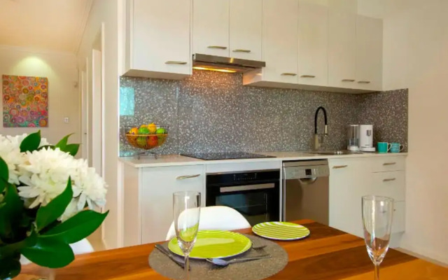 Adelphi Waterfront 2 Bedroom Ground Floor Home