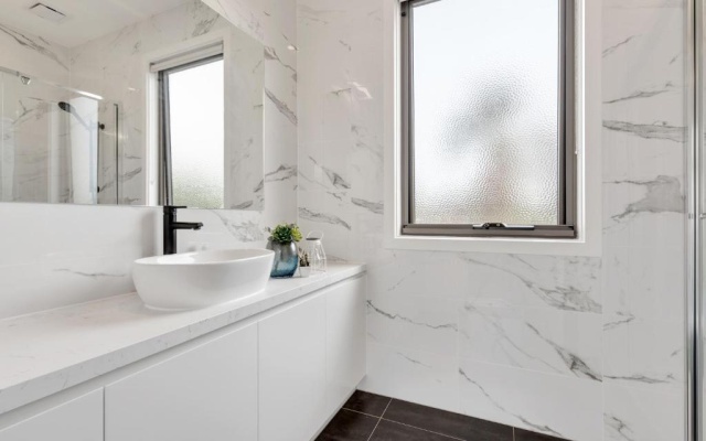 Kozyguru Melbourne Deakin University Close By 3 Bed Family House Vvs005 – Bathroom – Melbourne