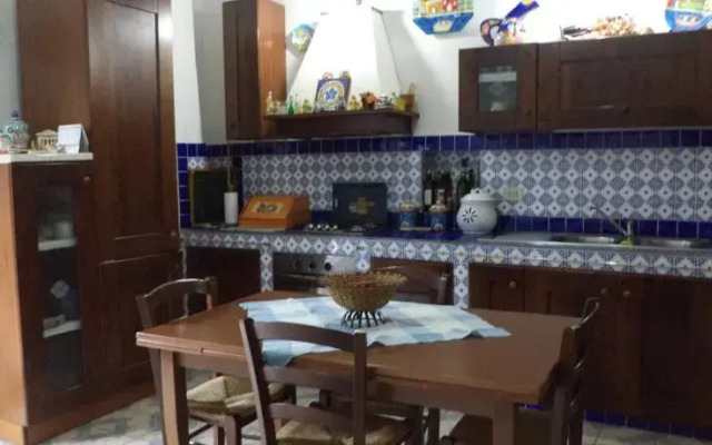 Monolocale vista mare