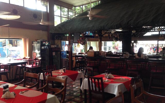 Orchid Inn Resort