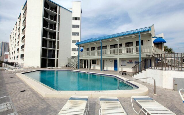 Aqua Vista Condominiums