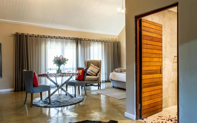Mount Shekinah Country Hotel