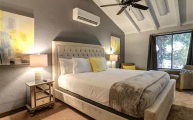 Winery Suites of Scottsdale
