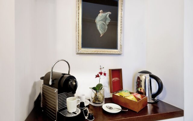 Suites Rome Condotti