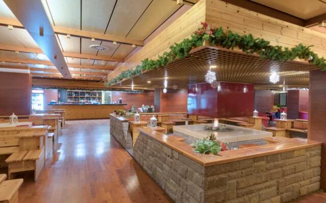 Club Hotel Regina E Fassa