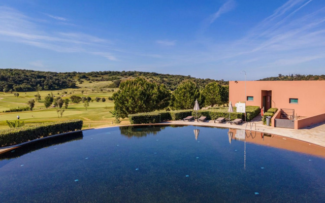 NAU Morgado Golf & Country Club