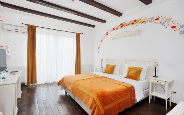 Archia Mansion Boutique Hotel
