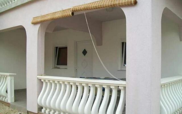 Island Of Love - A1(4+1)