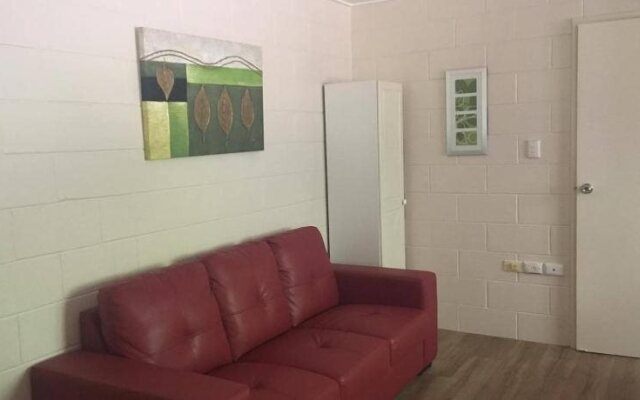 Mapleton Cabins & Caravan Park