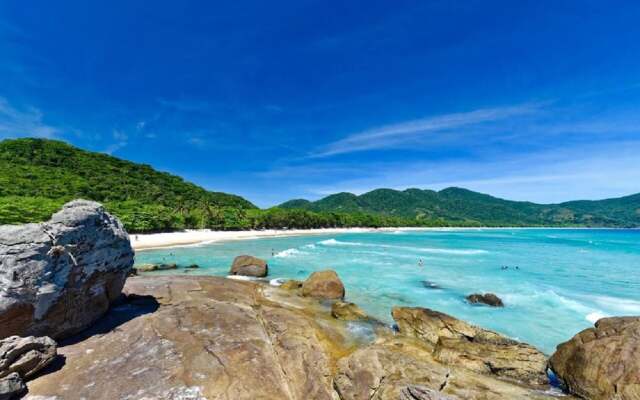 Pousada Lonier Praia Inn