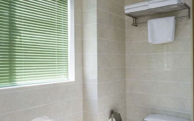 Sanya Huabaoshi Hotel