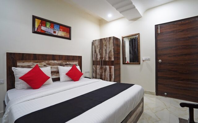 OYO 8497 near Delhi Airport