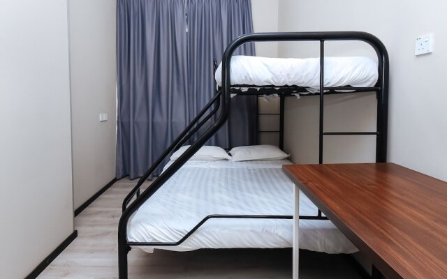Lm Residence by OYO Rooms