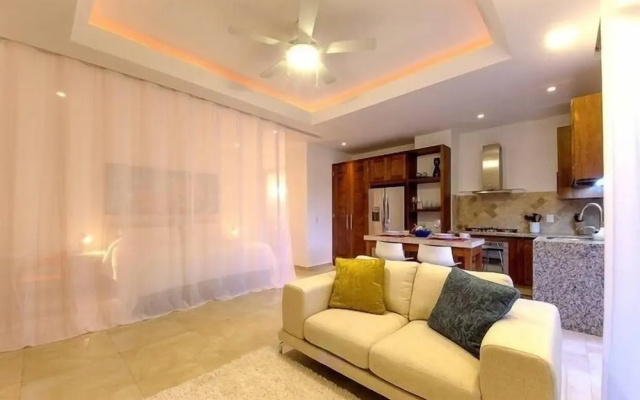 Romantic Zone V177 Studio