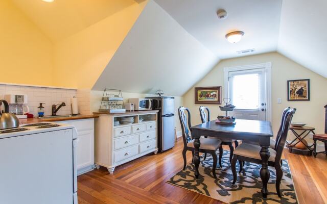 The Social Goat Bed and Breakfast