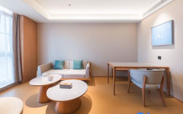 JI Hotel (Qingdao Qiche Beizhan Xianjiazhai Subway Station)