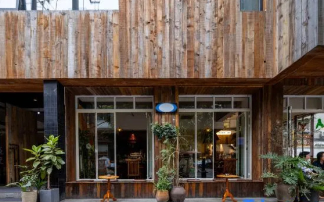 Xu Li Traveling Hotel (Chengdu Taikoo Li Chunxi  Road Branch)