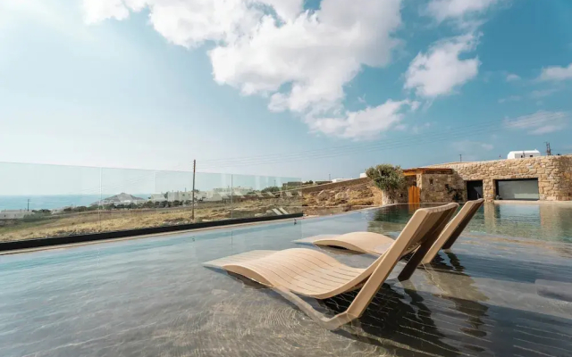 MvibesMykonos homes and studios