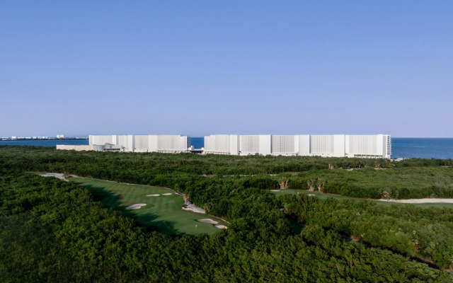 AVA Resort All Oceanfront - All Inclusive