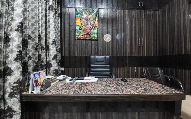 Oyo 49414 Hotel Yuvraj Residency