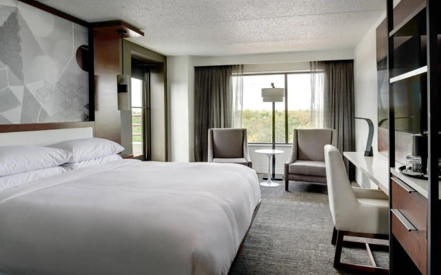 Marriott East Lansing at University Place