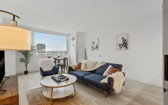 Two Beachfront Stylish Cozysuites on the Boardwalk